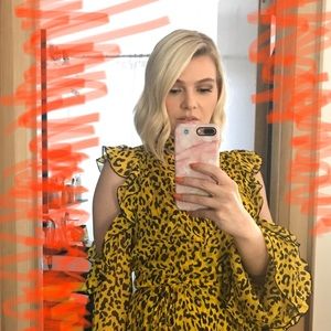 Meet your Posher, Saint